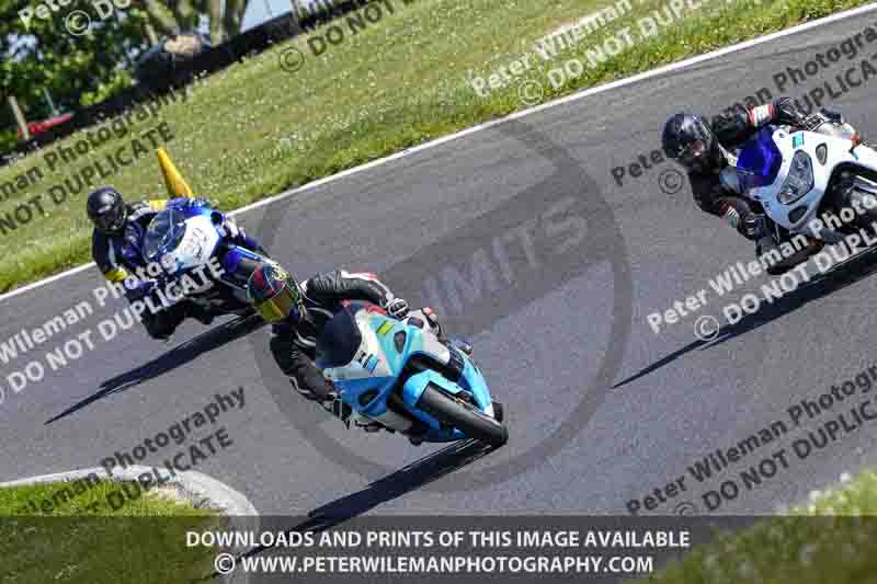 cadwell no limits trackday;cadwell park;cadwell park photographs;cadwell trackday photographs;enduro digital images;event digital images;eventdigitalimages;no limits trackdays;peter wileman photography;racing digital images;trackday digital images;trackday photos